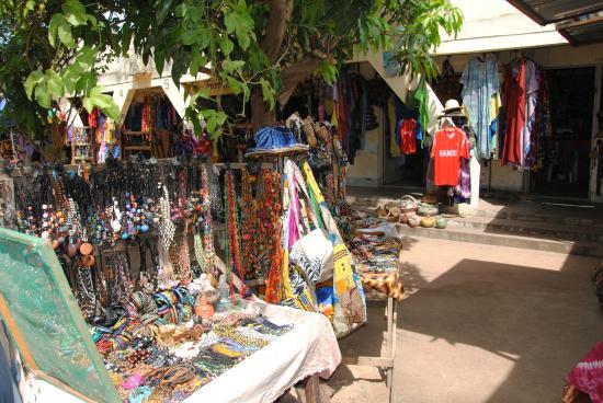 Marché artisanal de Senegambia